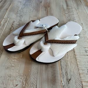 American Eagle Brown Leather Flip Flops - Women's size 8